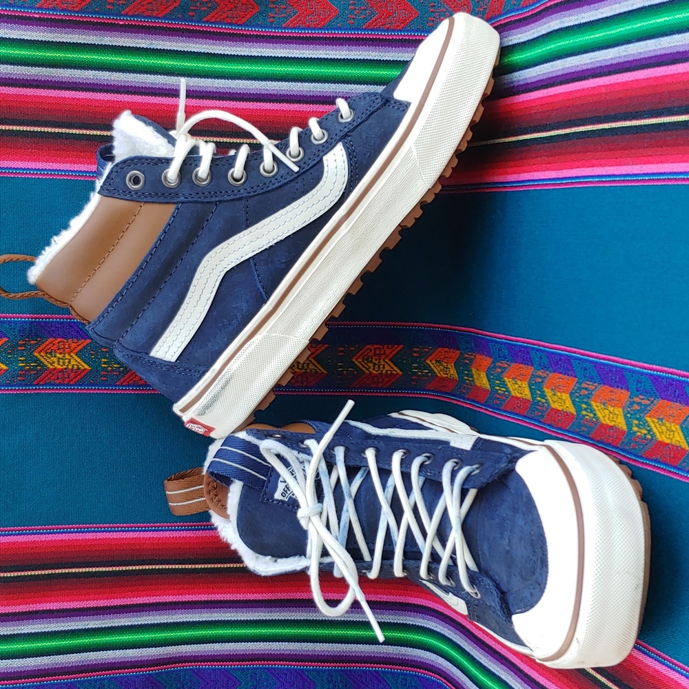 Vans Sk8-Hi MTE-2.0 DX Insulated Shoes Blue and Cream Men's 7 Women's 8.5 - Picture 5 of 17